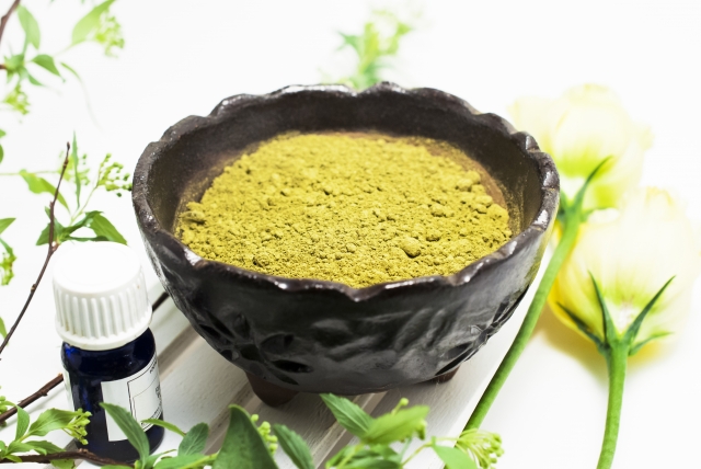 白髪を染める天然のヘナ！実は、すごいものだった！